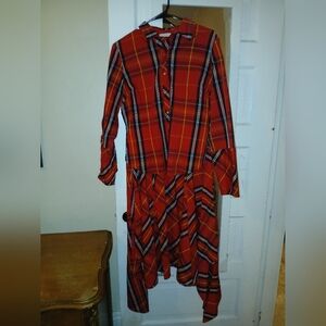 New York and Company Hugh Low Blouse